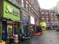 岳麓区麓谷商业街连锁品牌母婴店优价转（可空转做餐饮）Y530
