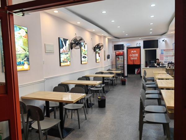 捡漏!湖南大学财经学院临街餐饮店优价转让!Y599 捡漏!湖南大学财经学院临街餐饮店优价转让!Y599
