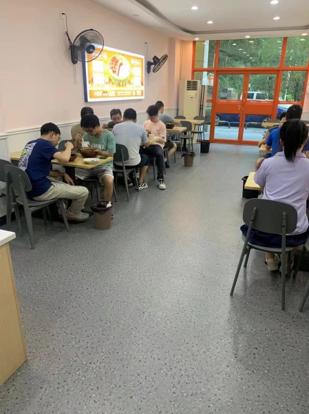 捡漏!湖南大学财经学院临街餐饮店优价转让!Y599 捡漏!湖南大学财经学院临街餐饮店优价转让!Y599