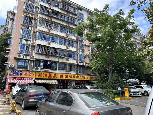 火爆!天心区赤岭路新开铺外卖店低价转让M5137 火爆!天心区赤岭路新开铺外卖店低价转让M5137