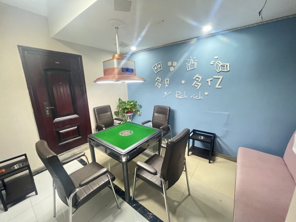 地铁口精装棋牌室优价转让M5202 地铁口精装棋牌室优价转让M5202