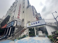 地铁口精装棋牌室优价转让M5202