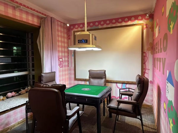 天心区 南郊公园 高层小区精装棋牌室优价转让M5226 天心区 南郊公园 高层小区精装棋牌室优价转让M5226