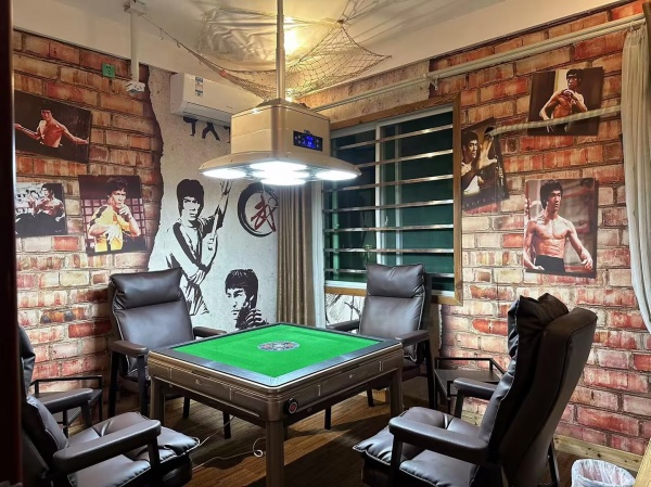 天心区 南郊公园 高层小区精装棋牌室优价转让M5226 天心区 南郊公园 高层小区精装棋牌室优价转让M5226