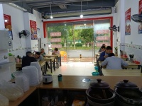 急转机店职业学院旁临街粉面店Y555