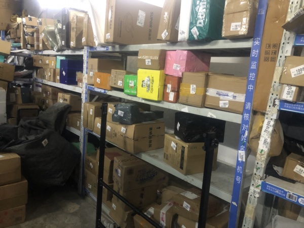天心区成熟小区无押金5万急转菜鸟驿站转让Y623 天心区成熟小区无押金5万急转菜鸟驿站转让Y623