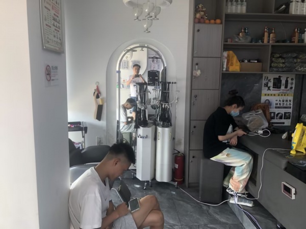 急转!星沙地铁口酒店旁美容美发老店优价无行业限制 m647 急转!星沙地铁口酒店旁美容美发老店优价无行业限制 m647