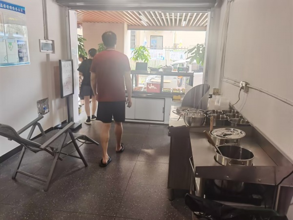 高档小区与写字楼幼儿园配套商业街小吃卤菜店转让Y6132 高档小区与写字楼幼儿园配套商业街小吃卤菜店转让Y6132