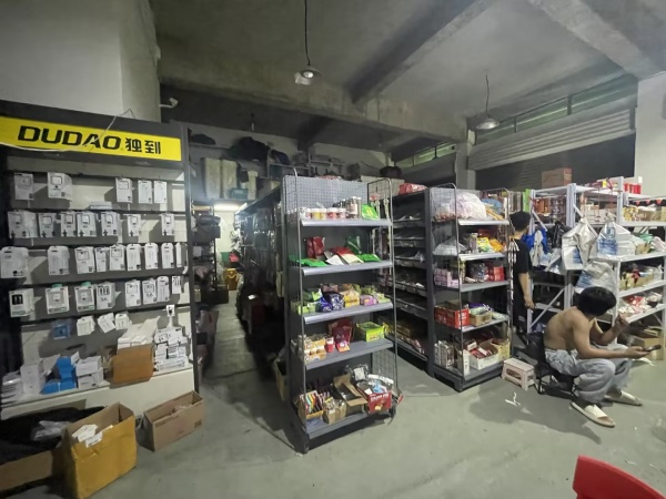 雷锋大道商圈日营1W线上便利店百货超市转让M6154 雷锋大道商圈日营1W线上便利店百货超市转让M6154