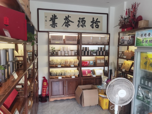 时代阳光大道小区出入口小学旁临街门面优价空转Y6159 时代阳光大道小区出入口小学旁临街门面优价空转Y6159
