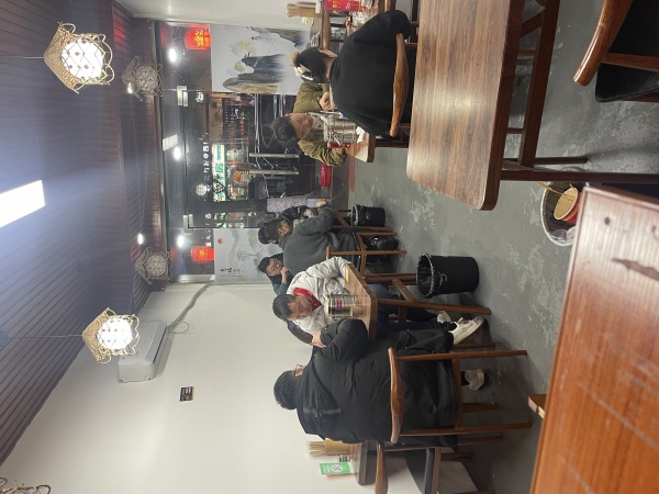 3万捡漏!可空转狮子山大型小区出入口餐饮店低价转让 M6184 3万捡漏!可空转狮子山大型小区出入口餐饮店低价转让 M6184