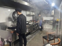 3万捡漏!可空转狮子山大型小区出入口餐饮店低价转让 M6184