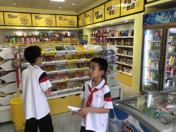 3.8W急转林科大学校小区临街品牌加盟零食店优价转让Y887 3.8W急转林科大学校小区临街品牌加盟零食店优价转让Y887