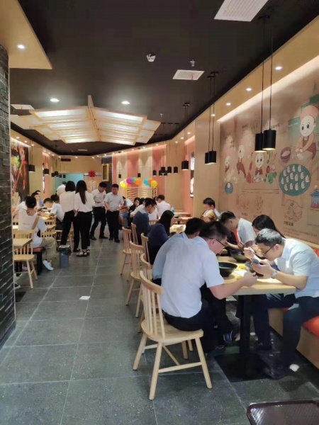 涂家冲地铁口美食商业街临街门面转让(可空转Y6244 涂家冲地铁口美食商业街临街门面转让(可空转Y6244