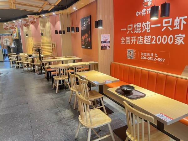 涂家冲地铁口美食商业街临街门面转让(可空转Y6244 涂家冲地铁口美食商业街临街门面转让(可空转Y6244