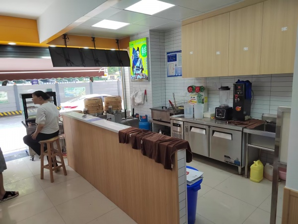 雨花亭核心地带临街包子铺低价转让(可空转)Y741 雨花亭核心地带临街包子铺低价转让(可空转)Y741