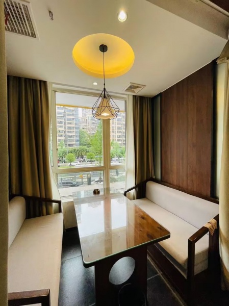 繁华地段!麓谷工业园区精装修茶餐厅+棋牌室转让M7104 繁华地段!麓谷工业园区精装修茶餐厅+棋牌室转让M7104