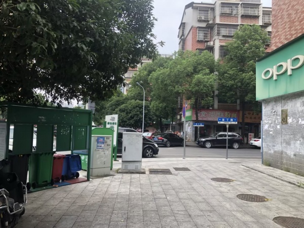 1.68急转可谈开福区月湖大型小区两年临街餐饮店7127 1.68急转可谈开福区月湖大型小区两年临街餐饮店7127