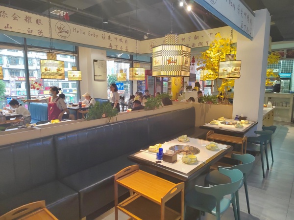 月亮岛新华联梦想城大型小区出入口头铺餐饮店低价转让G7172 月亮岛新华联梦想城大型小区出入口头铺餐饮店低价转让G7172