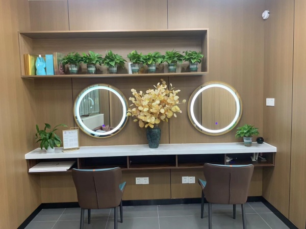 已转)雨花区大型小区出入口临街店铺优价转让(可空转)D7209 已转)雨花区大型小区出入口临街店铺优价转让(可空转)D7209