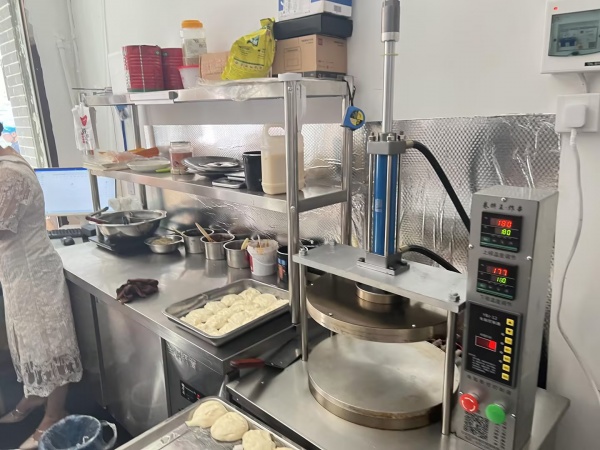 五一广场仓后街美食一条街小吃店低价转让Y7225 五一广场仓后街美食一条街小吃店低价转让Y7225