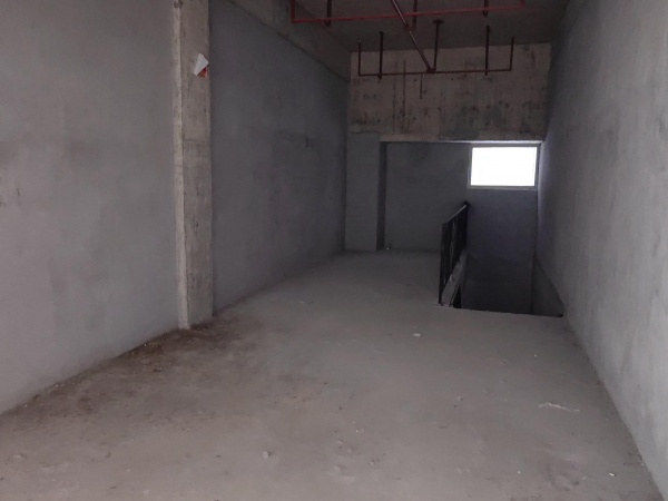 直租 九年制学校旁成熟小区大门口临街(价格可谈)M803 直租 九年制学校旁成熟小区大门口临街(价格可谈)M803