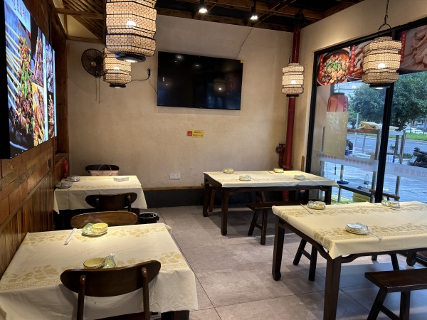 火爆!观沙岭金麓西岸餐饮烧烤夜宵店优价急转M813 火爆!观沙岭金麓西岸餐饮烧烤夜宵店优价急转M813