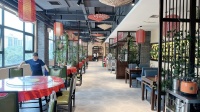 火爆！钰龙天下4年老店700平大型餐饮整体转让325D