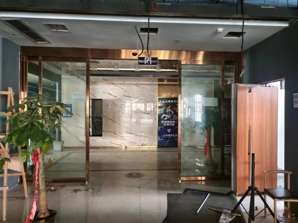 黄兴镇廷禧酒店商业刚需配套900平直租无限制可分租停Y834 黄兴镇廷禧酒店商业刚需配套900平直租无限制可分租停Y834