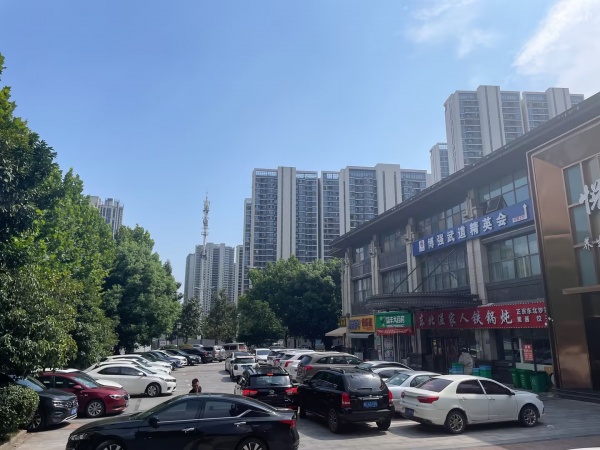 好店!梅溪湖W人小区精装餐300P临街一楼餐饮店急转Y853 好店!梅溪湖W人小区精装餐300P临街一楼餐饮店急转Y853