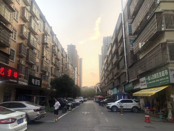 可以空转)市场幼儿园旁边早餐粉面馆低价转让Y870 可以空转)市场幼儿园旁边早餐粉面馆低价转让Y870