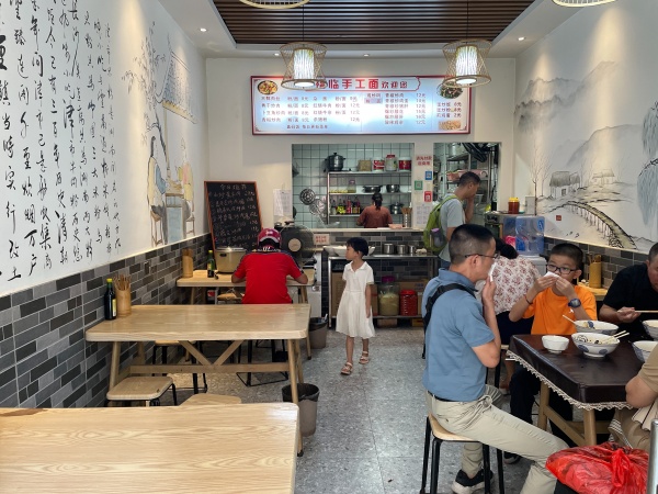 星沙地tie口当代广场餐饮粉面盖码饭店急转Y875 星沙地tie口当代广场餐饮粉面盖码饭店急转Y875