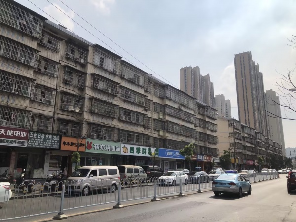 捡漏!高桥成熟小区临街餐饮宵夜烧烤粉面馆低价转让Y881 捡漏!高桥成熟小区临街餐饮宵夜烧烤粉面馆低价转让Y881