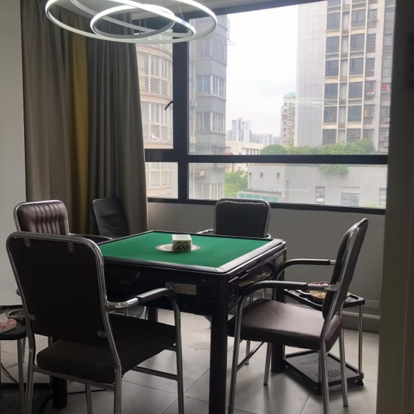 1.5万急转 雨花亭阳光小镇精致自助棋牌转让 M8130 1.5万急转 雨花亭阳光小镇精致自助棋牌转让 M8130