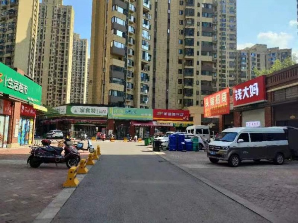 星沙土桥地铁站成熟万人小区商业街餐饮店低价转让d8173 星沙土桥地铁站成熟万人小区商业街餐饮店低价转让d8173