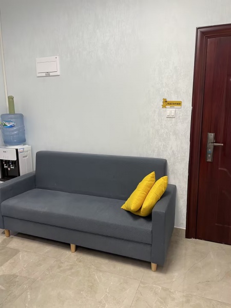 d8201急转1.2万天心区临近铁道学院1号线美甲店 d8201急转1.2万天心区临近铁道学院1号线美甲店