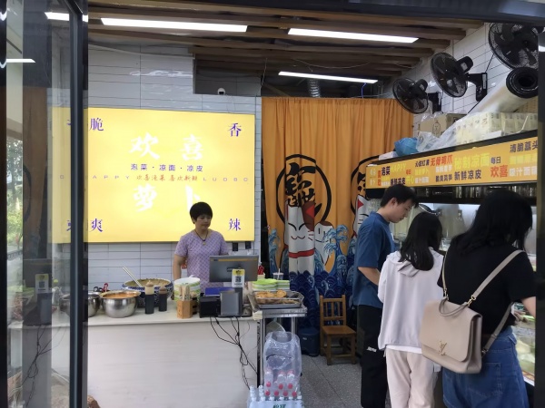已转)912捡漏德思勤迎新路拐角双门头小吃店优价转让 已转)912捡漏德思勤迎新路拐角双门头小吃店优价转让