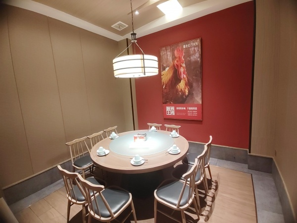 Y924湘江世纪城马厂大型商业广场342平湘菜馆优价转让 Y924湘江世纪城马厂大型商业广场342平湘菜馆优价转让