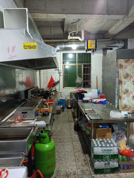 Y958见钱就转超低价急急急急转成熟小区90平外卖餐饮店 Y958见钱就转超低价急急急急转成熟小区90平外卖餐饮店