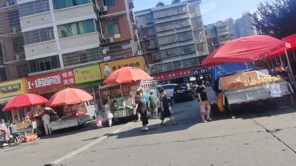 Y960急转!开福区菜市场十字路口卤味早餐小吃店优价转让 Y960急转!开福区菜市场十字路口卤味早餐小吃店优价转让