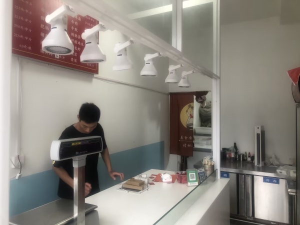 Y960急转!开福区菜市场十字路口卤味早餐小吃店优价转让 Y960急转!开福区菜市场十字路口卤味早餐小吃店优价转让