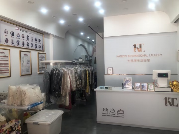 2.8w空转无限制梅溪湖高档小区出入口80平店面 Y9150 2.8w空转无限制梅溪湖高档小区出入口80平店面 Y9150