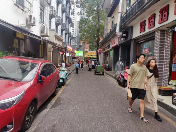 1W急转五一商圈商业街外卖餐饮小吃店d9183 1W急转五一商圈商业街外卖餐饮小吃店d9183