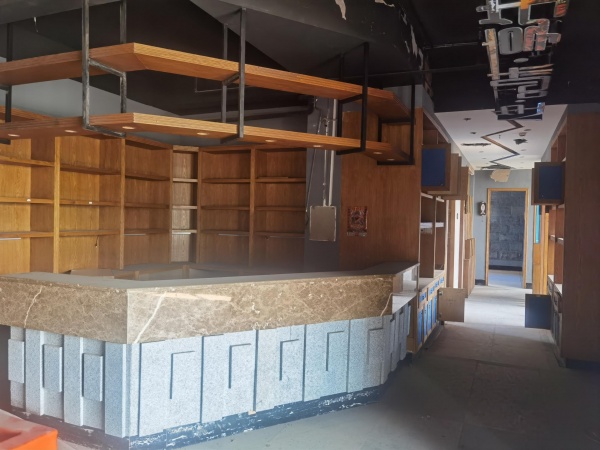 Y9189星沙工业园大型成熟小区700平临街门面房东直租 Y9189星沙工业园大型成熟小区700平临街门面房东直租