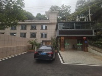 G9202望城坡地铁口附近独门独院1000平三层物业房东直租