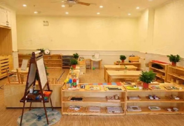 2万转让芙蓉区300平加户外200平场地托育早教转让Y244 2万转让芙蓉区300平加户外200平场地托育早教转让Y244