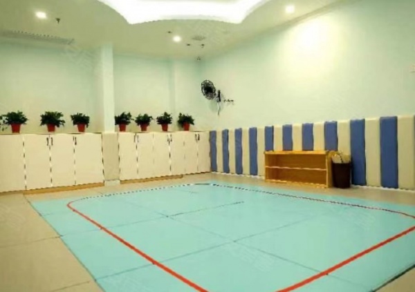 2万转让芙蓉区300平加户外200平场地托育早教转让Y244 2万转让芙蓉区300平加户外200平场地托育早教转让Y244