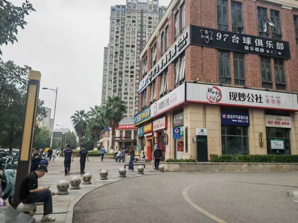 M9264 梅溪湖地铁口写字楼下日营4k多粉面快餐店低价转让 M9264 梅溪湖地铁口写字楼下日营4k多粉面快餐店低价转让