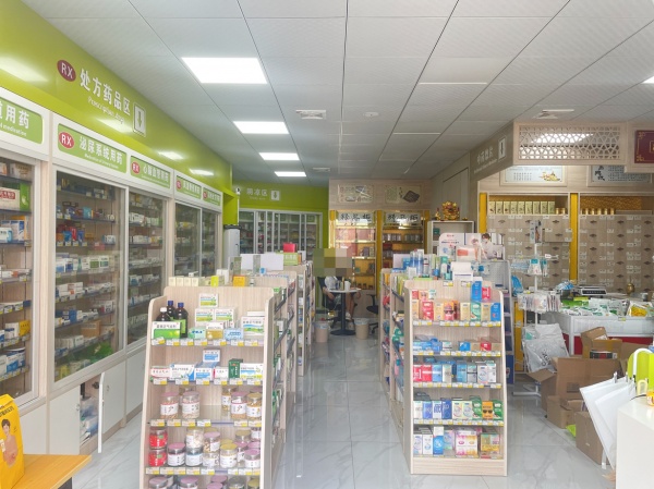 MA9 星沙保利香槟国际几万成熟小区临街药店急转(可空转) MA9 星沙保利香槟国际几万成熟小区临街药店急转(可空转)