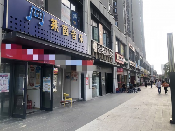 MA82 火爆!洋湖100平米临街门店转让(双彩店+麻将馆) MA82 火爆!洋湖100平米临街门店转让(双彩店+麻将馆)